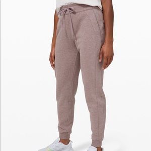 Woman’s Authentic Lululemon Clothes. New with tags